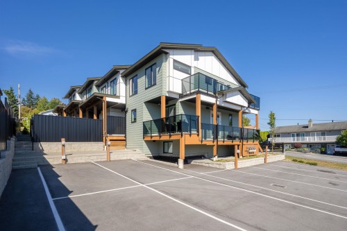 104-314 Nelson Street, Coquitlam, BC 