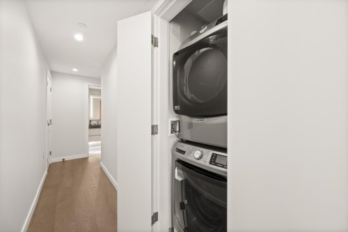 602-7418 Paulson Street, Vancouver, BC 