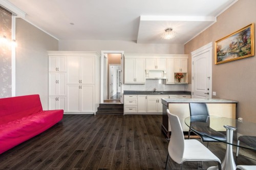 7188 Gray Avenue, Burnaby, BC 
