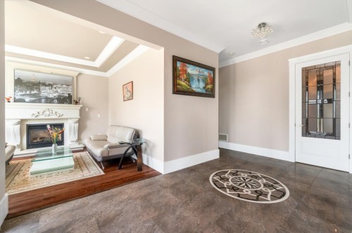 7188 Gray Avenue, Burnaby, BC 