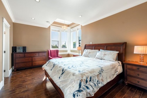 7188 Gray Avenue, Burnaby, BC 