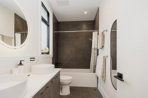 11320 Seahurst Road, Richmond, BC 