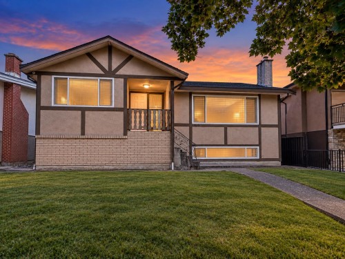 1215 48Th Avenue E, Vancouver, BC 