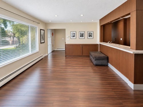 1215 48Th Avenue E, Vancouver, BC 