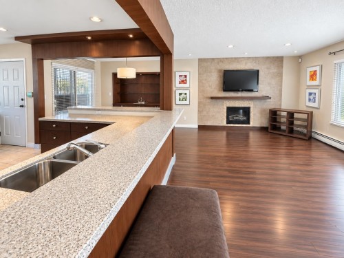 1215 48Th Avenue E, Vancouver, BC 