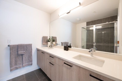 214-2002 St. George Street, Port Moody, BC 