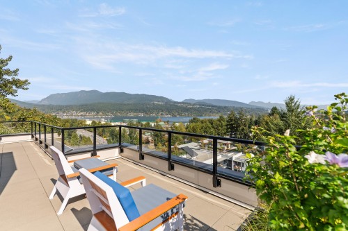 214-2002 St. George Street, Port Moody, BC 