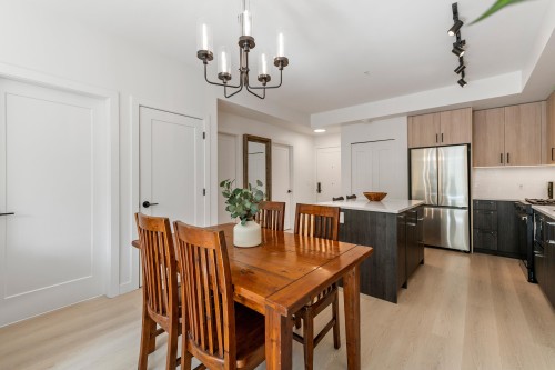 214-2002 St. George Street, Port Moody, BC 