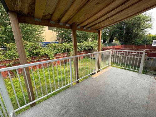 12150 Chestnut Crescent, Pitt Meadows, BC 