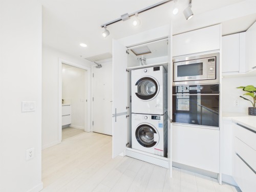 605-180 E 2Nd Avenue, Vancouver, BC 