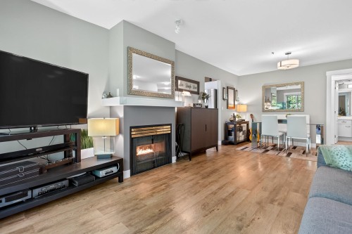 214-1242 Town Centre Boulevard, Coquitlam, BC 
