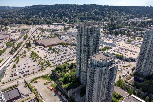 214-1242 Town Centre Boulevard, Coquitlam, BC 