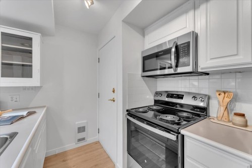 1939 12Th Avenue W, Vancouver, BC 