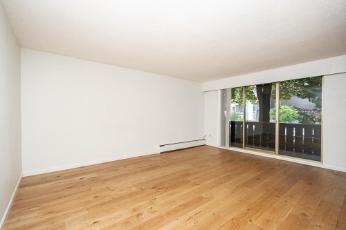 106-235 13Th Street E, North Vancouver, BC 