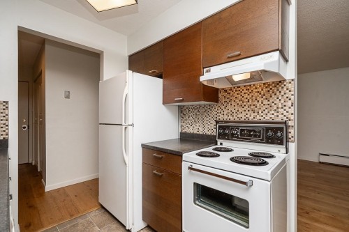 106-235 13Th Street E, North Vancouver, BC 