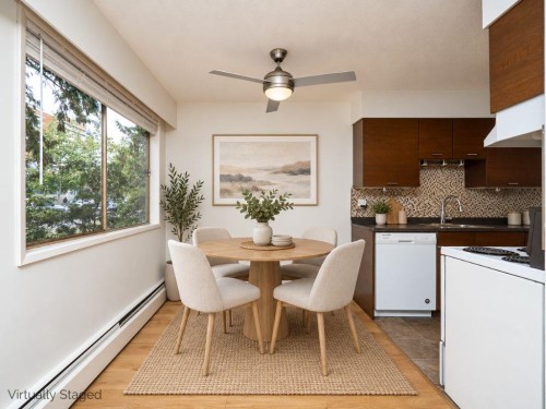 106-235 13Th Street E, North Vancouver, BC 