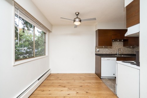 106-235 13Th Street E, North Vancouver, BC 