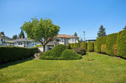 657 Keith Road E, North Vancouver, BC 