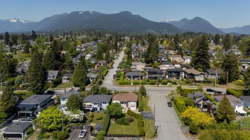 657 Keith Road E, North Vancouver, BC 