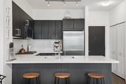 412-3163 Riverwalk Avenue, Vancouver, BC 
