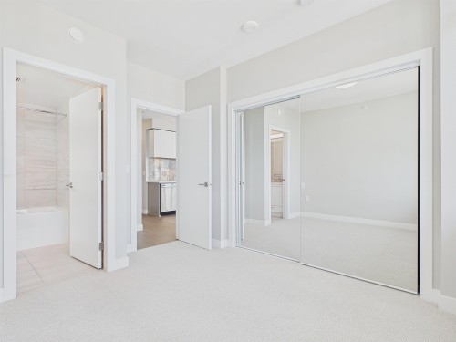 1301-8761 University Crescent, Burnaby, BC 