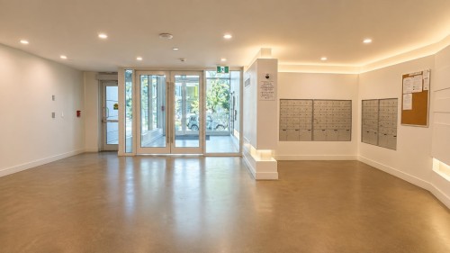 1301-8761 University Crescent, Burnaby, BC 