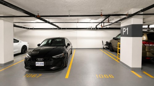 1301-8761 University Crescent, Burnaby, BC 