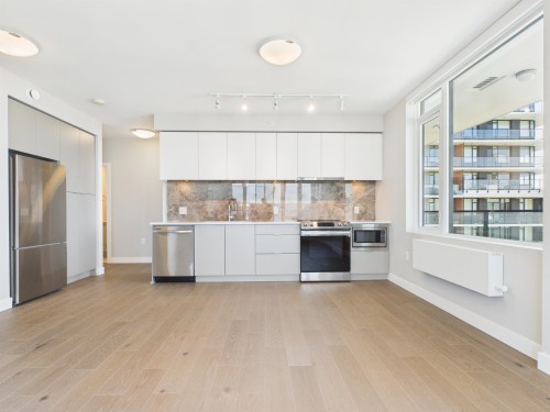 1301-8761 University Crescent, Burnaby, BC 