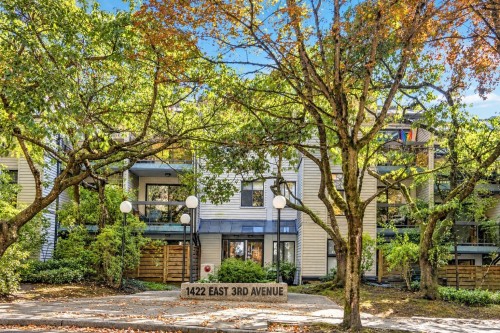 208-1422 3Rd Avenue E, Vancouver, BC 