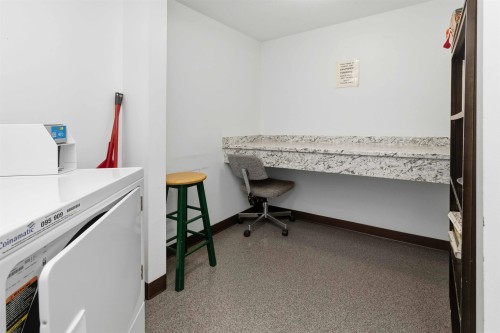 208-1422 3Rd Avenue E, Vancouver, BC 