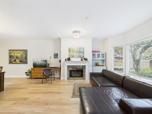 414-5262 Oakmount Crescent, Burnaby, BC 
