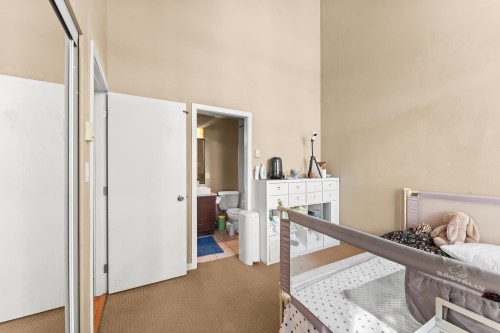 Th6-4182 Dawson Street, Burnaby, BC 