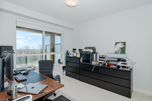 416-6438 Byrnepark Drive, Burnaby, BC 