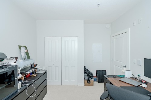 416-6438 Byrnepark Drive, Burnaby, BC 