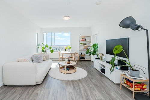 416-6438 Byrnepark Drive, Burnaby, BC 
