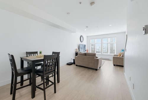 72-24108 104 Avenue, Maple Ridge, BC 