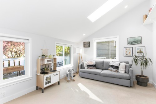 38054 Fifth Avenue, Squamish, BC 