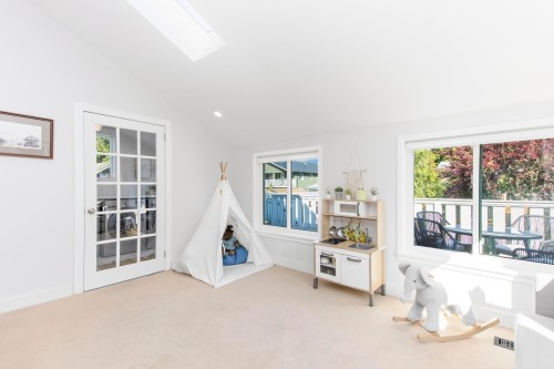 38054 Fifth Avenue, Squamish, BC 