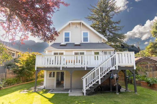 38054 Fifth Avenue, Squamish, BC 