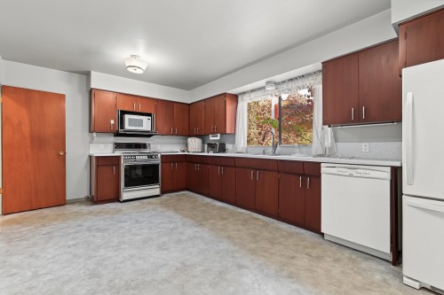 6689 Vine Street, Vancouver, BC 