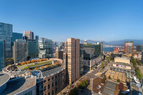 3301-233 Robson Street, Vancouver, BC 