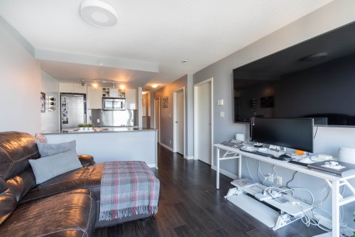 3301-233 Robson Street, Vancouver, BC 