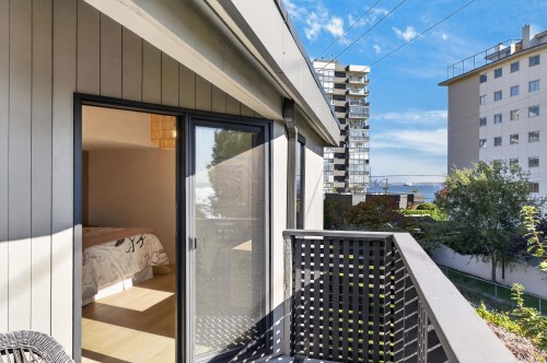 1880 Bellevue Avenue, West Vancouver, BC 