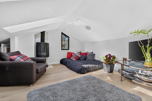 1880 Bellevue Avenue, West Vancouver, BC 