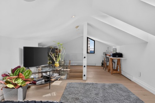 1880 Bellevue Avenue, West Vancouver, BC 