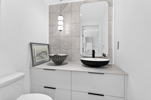 1880 Bellevue Avenue, West Vancouver, BC 