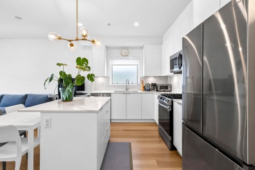 301-2331 Kelly Avenue, Port Coquitlam, BC 
