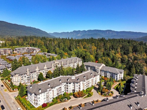 307-3600 Windcrest Drive, North Vancouver, BC 