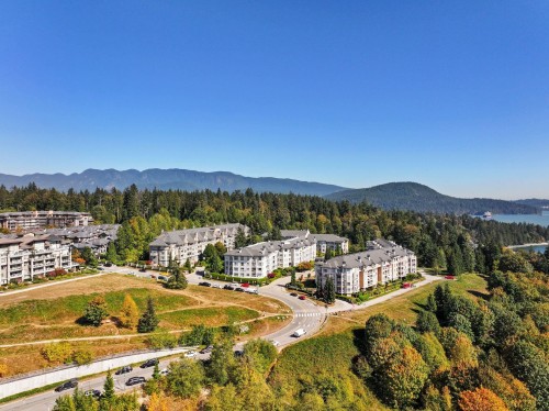 307-3600 Windcrest Drive, North Vancouver, BC 