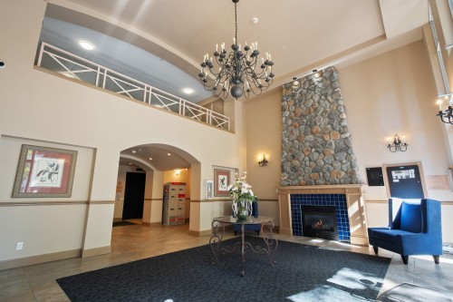 307-3600 Windcrest Drive, North Vancouver, BC 